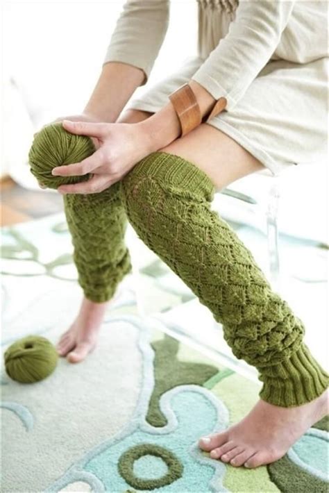 20 DIY Crochet Leg Warmer Ideas For Girls