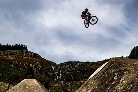 Kade Edwards Red Bull Hardline In Photos Mountain Biking Pictures