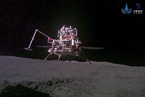 La Sonda Lunar China Regresa A La Tierra Con Las Primeras Muestras Del