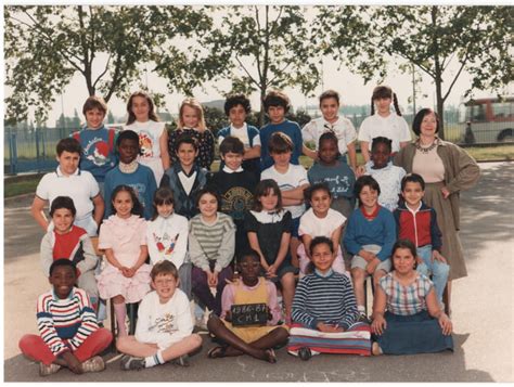 Photo De Classe Cm De Ecole Anatole France Copains D Avant