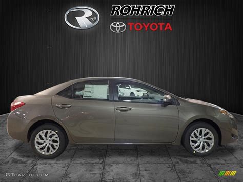 2017 Falcon Gray Metallic Toyota Corolla Le 122063416 Photo 2