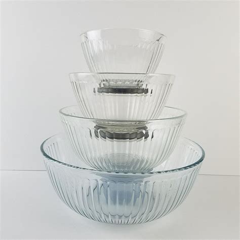 Pyrex Clear Ribbed Sculptured Mixing Bowls Set Beckalar Mixing