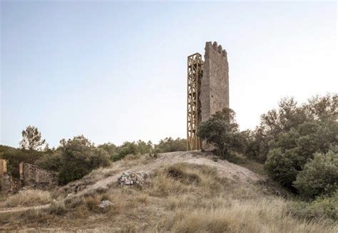 Torre Merola por Carles Enrich Fotografía por Adrià Goula en 2020