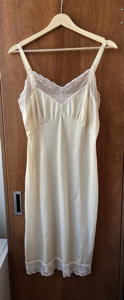 S Ivory Nightie Lingerie Gem