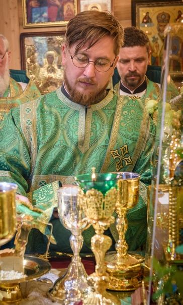 ЧТО ТАКОЕ СОРОКОУСТ Сорокоуст — это особое церковное поминовение ...