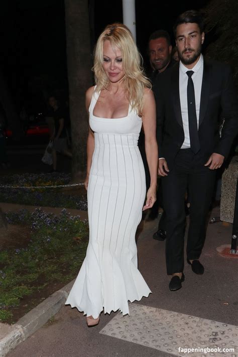 Pamela Anderson Mepamelaanderson Nude OnlyFans Leaks The Fappening Photo