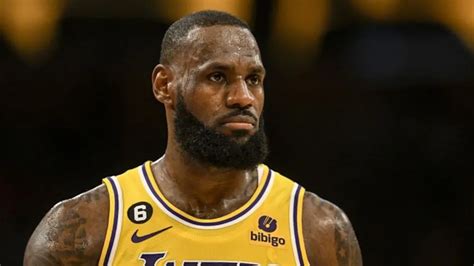 Lebron James Sigue Haciendo Historia Se Convierte En El Primer Jugador De La Nba En Anotar 40