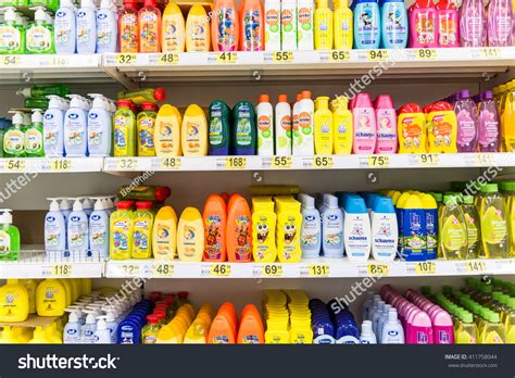 4098 Supermarket Shampoo Shelf Images Stock Photos And Vectors