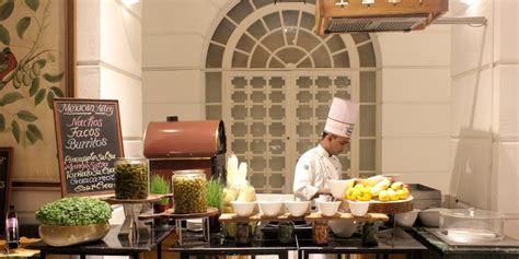 The Best Buffet Lunch Restaurants In Bangalore | magicpin blog