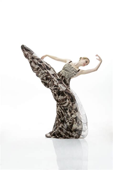 Michele Wiles Movement In Missoni Ballet Pictures Ballet Dancers