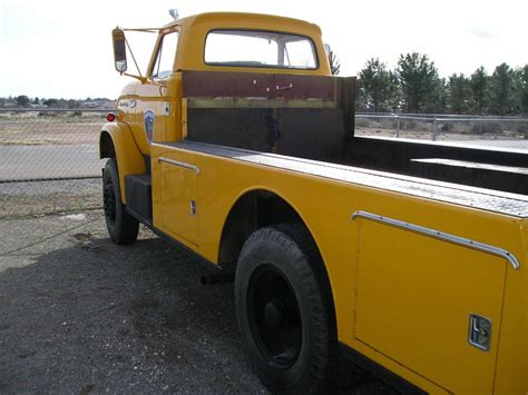 1964 Ford N850 Super Duty 11 - Ford-Trucks.com