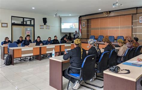 Direktorat Pengabdian Kepada Masyarakat Ugm Selenggarakan Monitoring