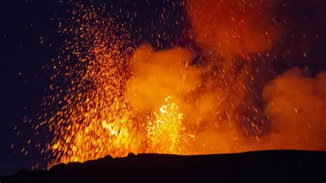 La Erupci N Del Volc N Etna Se Intensifica Y Obliga A Desviar Vuelos