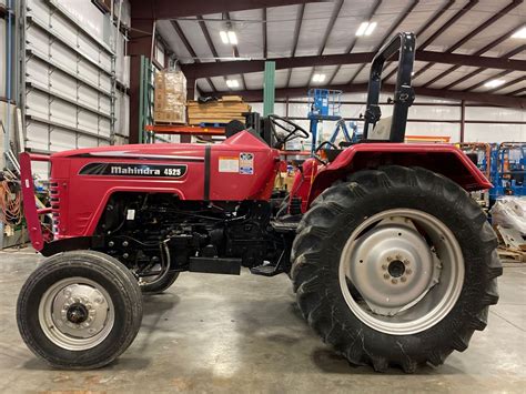 Technical Specifications and Data for Mahindra 4525 Tractor