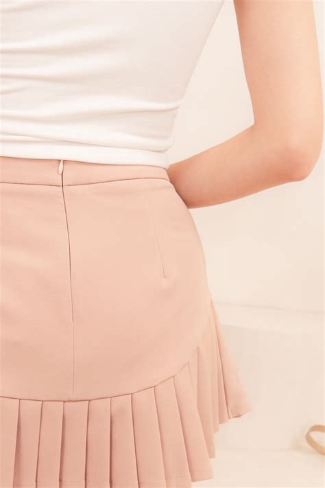 Colette Pleated Skorts In Nude Pink Mikayla