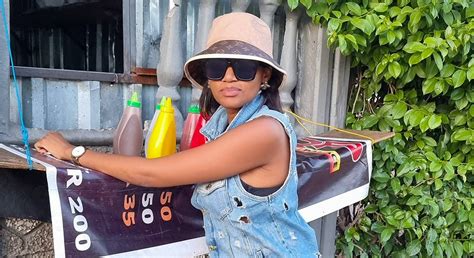ZIMBA MUGGED BY ZIMBA IN SA | Mafaro
