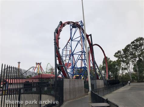 Harley Quinn Crazy Coaster At Six Flags Discovery Kingdom Theme Park Archive