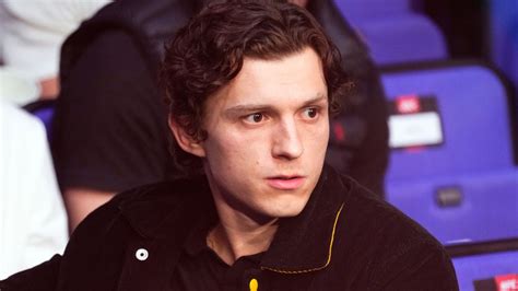 Tom Holland Se Sincera Sobre Sus Problemas Con El Alcohol