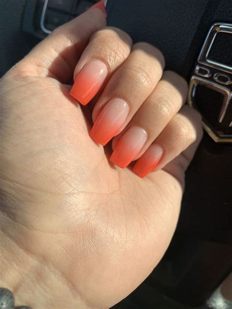 Orange Ombré nails with dip powder Orange ombre nails Ombre nails