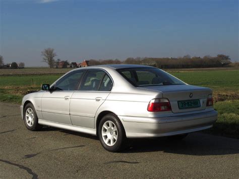 Rijden Met Een Toekomstige Klassieker Van BMW De BMW 525i E39 Auto