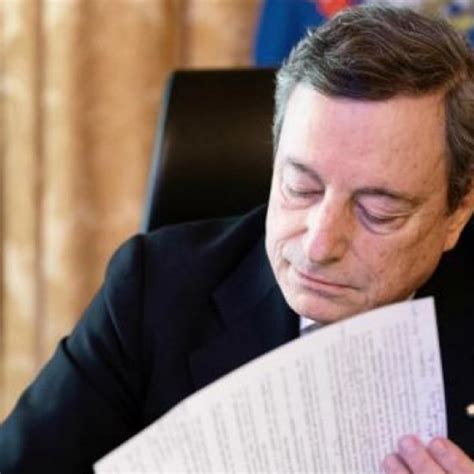 Governo Nel Nuovo Decreto Il Premier Draghi Conferma Il Ritorno Delle