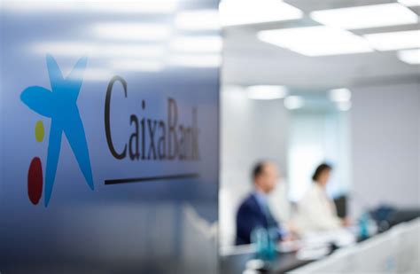 CaixaBank guanya 855 milions d euros fins al març un 21 1 més i