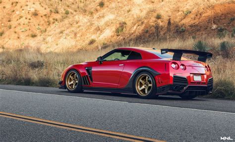 Sick Nissan GT-R Fitted with Custom Body Kit | Custom body kits, Nissan gt, Nissan gt-r