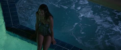 Лаура Харриер nude pics Страница