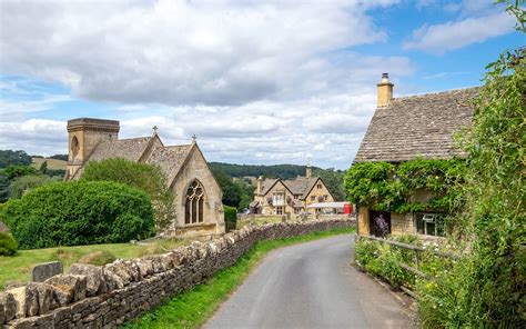 Driving the Cotswolds Romantic Road: 2-day Cotswold road trip itinerary