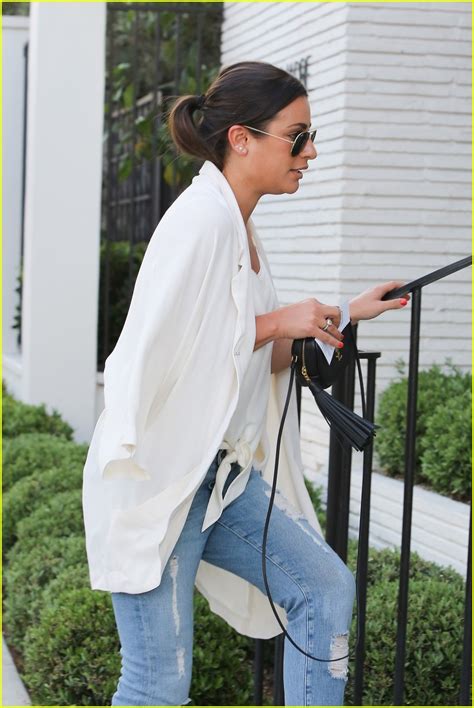 Lea Michele Says Getting Naked Isn T An Issue For Her Photo 3725043