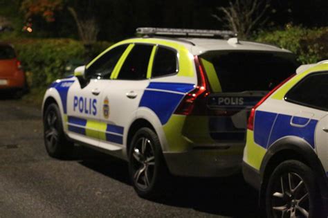 Bromma Död Person Hittad Polisen Utreder Mord