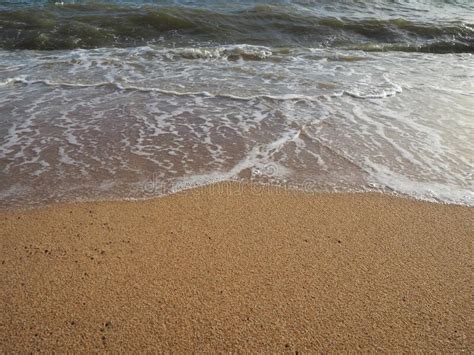 Fondo Ola Suave De Mar Con Espuma En La Naturaleza De La Playa De Moda