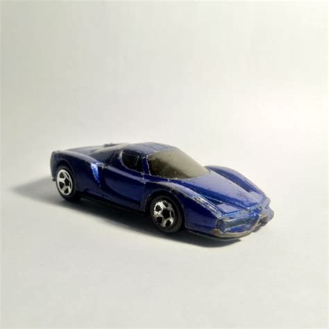 Jual Hot Wheels Ferrari Enzo Biru Loose Kota Yogyakarta Whynoe Tokopedia