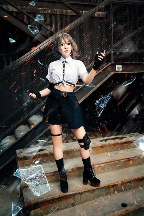 Hot girl Linh Ngọc Đàm gây sốt với bộ ảnh cosplay Đột Kích đẹp ma mị