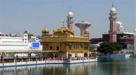 Sikh groups clash inside Golden Temple complex - The Statesman