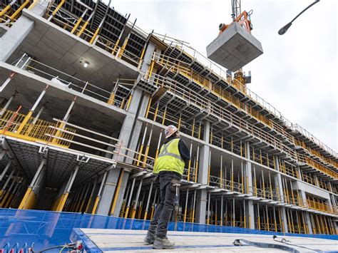 Premier Legault Tear Down These Construction Industry Walls Sudbury Star