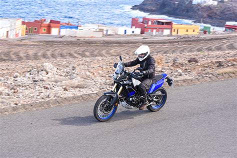 Galer A De Fotos De Comparativa Trail Yamaha T N R Contra Aprilia