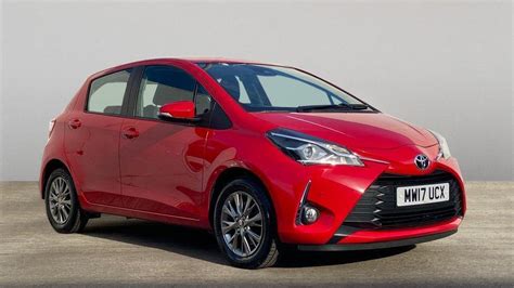 2017 Toyota Yaris 1 5 VVT I Icon Tech 5dr Hatchback Petrol Manual In