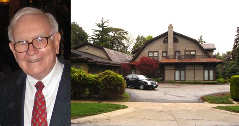 Billionaire Warren Buffett Still Lives In The Same 31 500 House He Bought 60 Years Ago