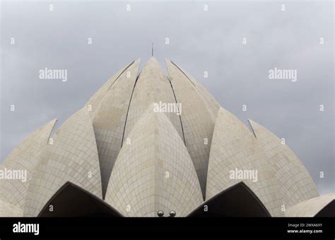 The Historic Lotus Temple Located In New Delhi India Stock Photo Alamy