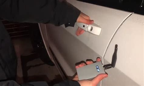 Hacker Creates Device That Can Wireless Unlock Any Luxury Car That Uses