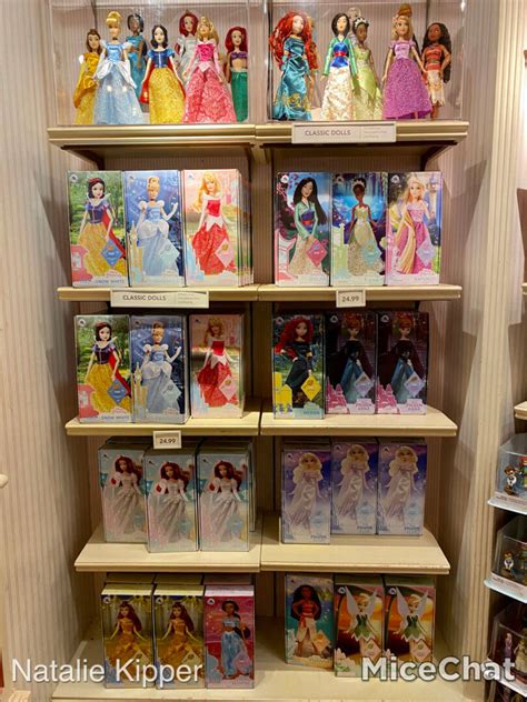 Disneyland Emporium Classic Princess Dolls Display Case Micechat