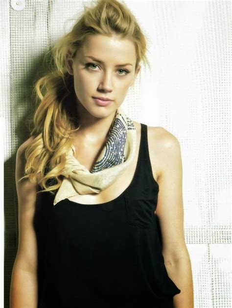 American Actress And Model Amber Laura Heard Photo Album Vedi Ammayi