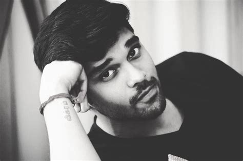 Dhruv Vikram Wallpapers Wallpaper Cave