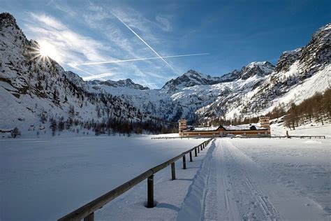 Escursione Con Racchette Da Neve Al Rifugio Casa Savoia M E Al