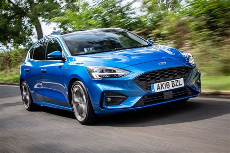 Ford Focus St Line X 15 Tdci 2018 Uk First Drive Autocar