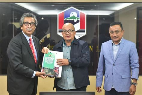 TAKLIMAT PENYEDIAAN GREEN CITY ACTION PLAN GCAP Lembaga Pembangunan