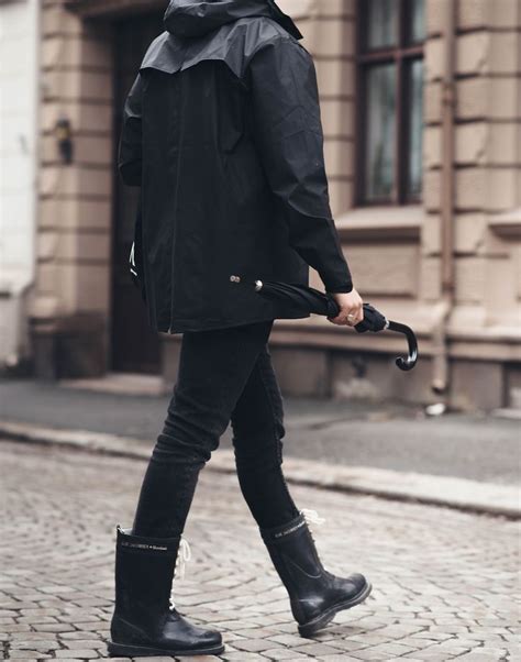 Stylish Rainy Day Outfits For Men