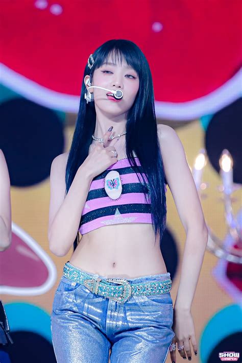 230524 Minnie 'Queencard' Performance Photos @ Show Champion : r ...