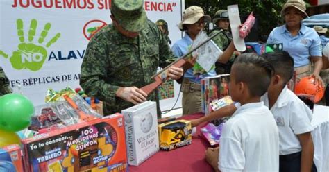 SEDENA realiza campaña para cambiar juguetes bélicos por didácticos y